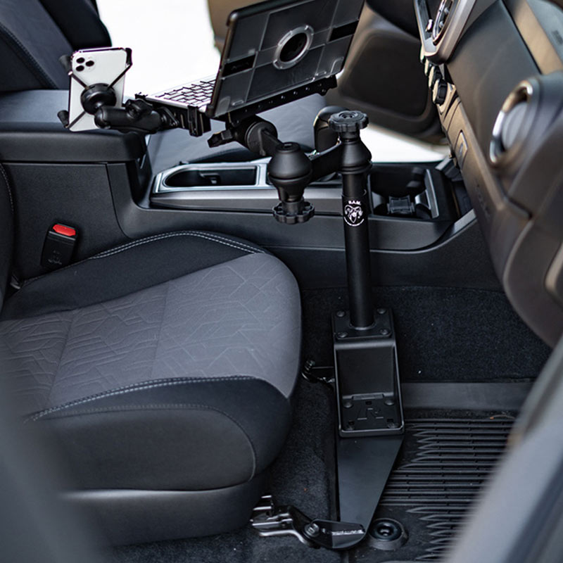 RAM® No-Drill™ Laptop Mount for Toyota 4Runner & Tacoma (RAM-VB-138-SW1)