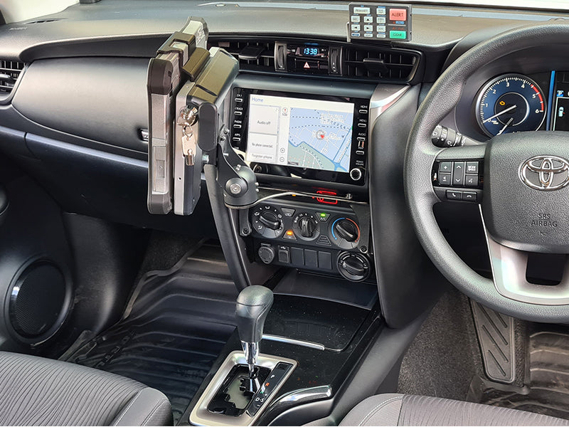 Industrial Evolution InDash Mount for Toyota Fortuner (2016+)