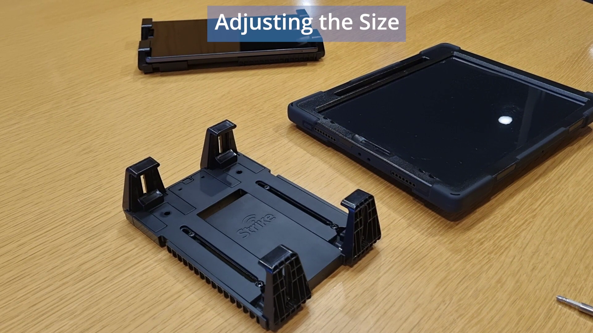 Load video: How to Adjust and Change the Jaws of Your Universal Tablet Cradle