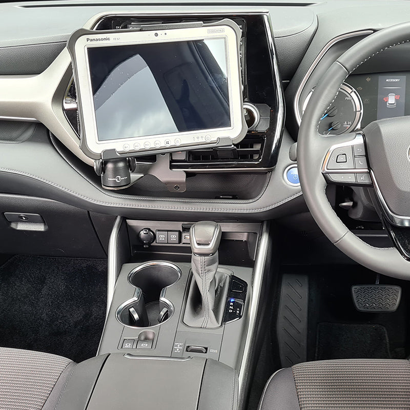 Industrial Evolution InDash Mount for Toyota Kluger (2021+)