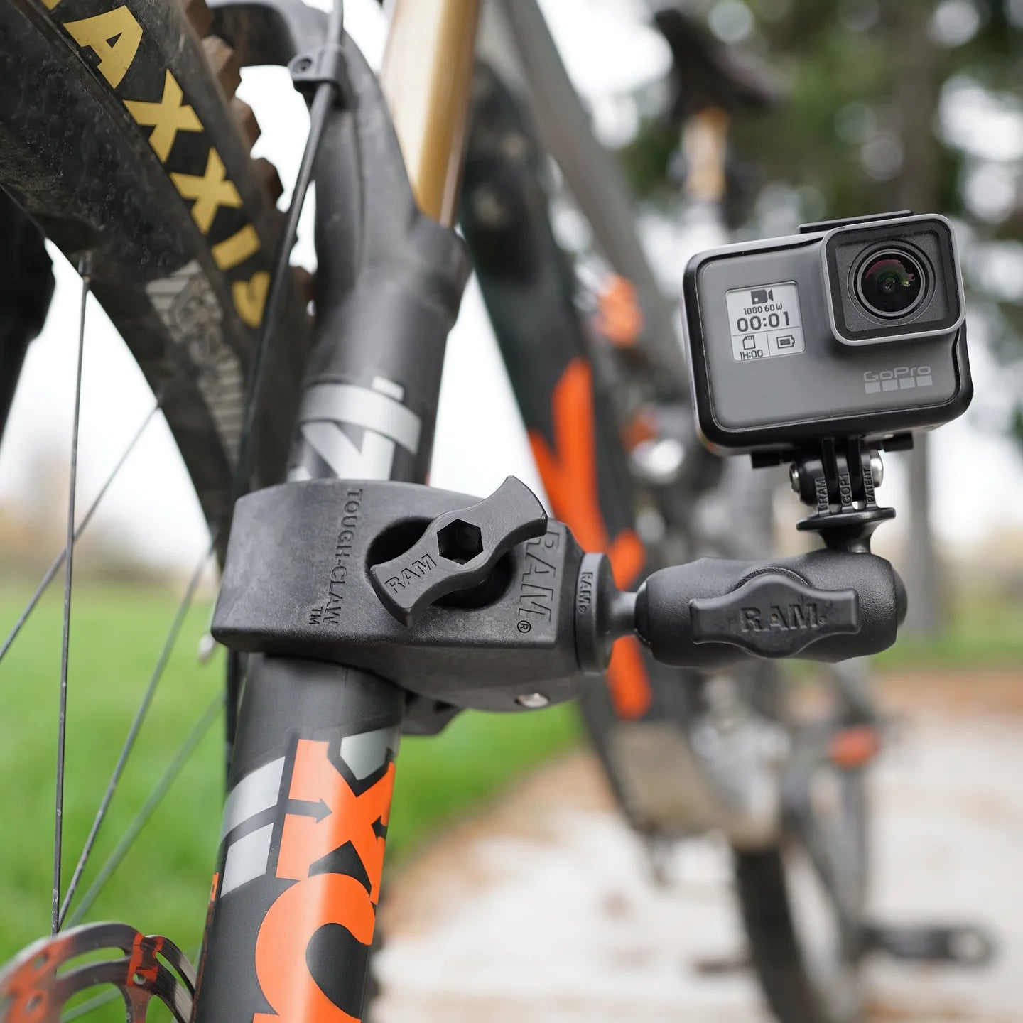 RAM Short Double Socket Arm for B Size 1" Balls (RAM-B-201U-A)