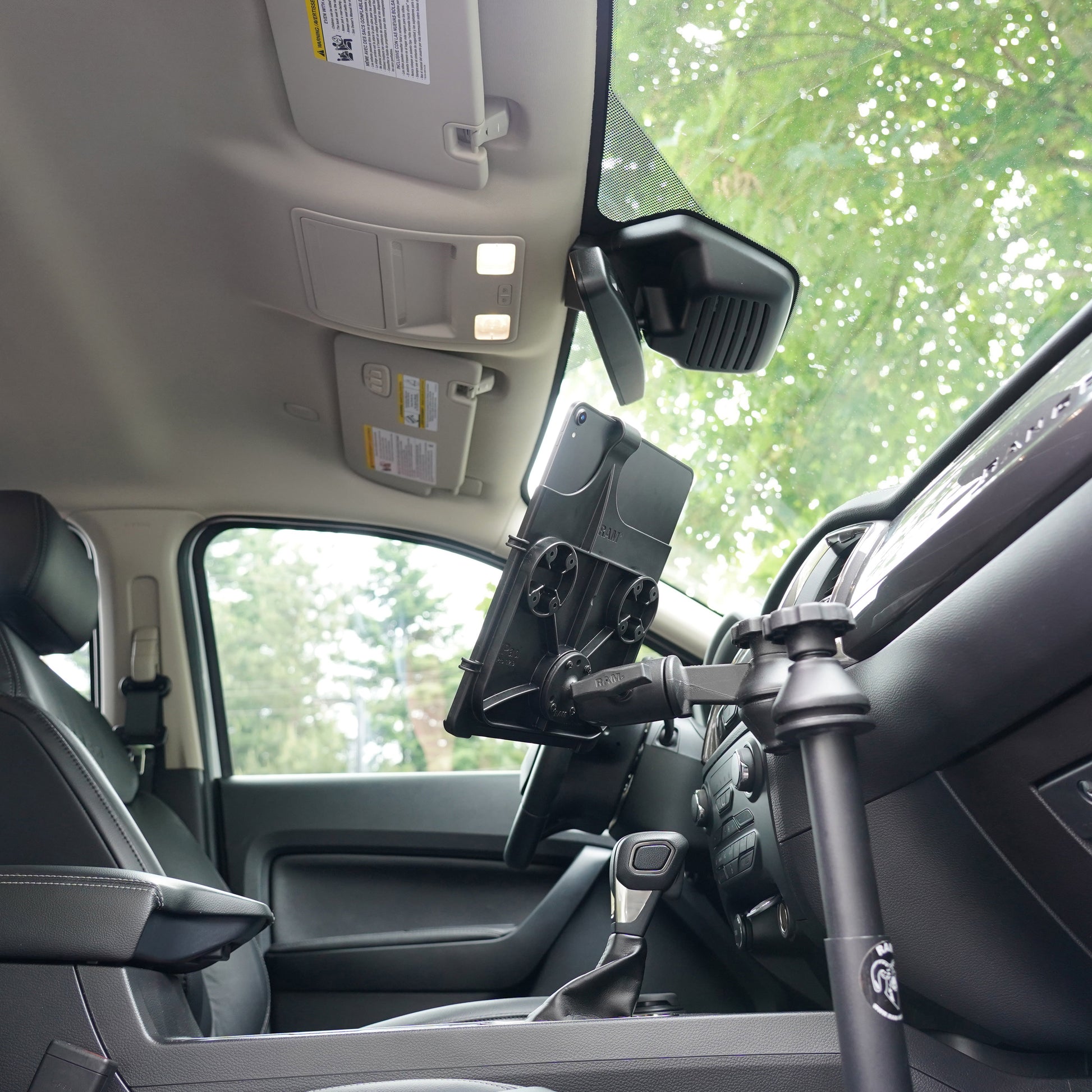 RAM® No-Drill™ Mount for Ford Explorer, Ranger, Bronco + More (RAM-VB-202-SW2)