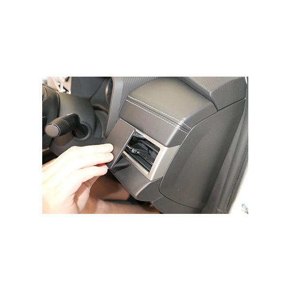ClicOn No Holes Right Hand Dash Mount for Mitsubishi Outlander (22-25)