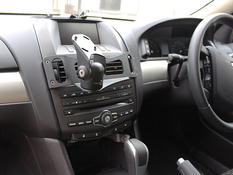 Industrial Evolution InDash Mount for Ford Falcon FG (2008-16)