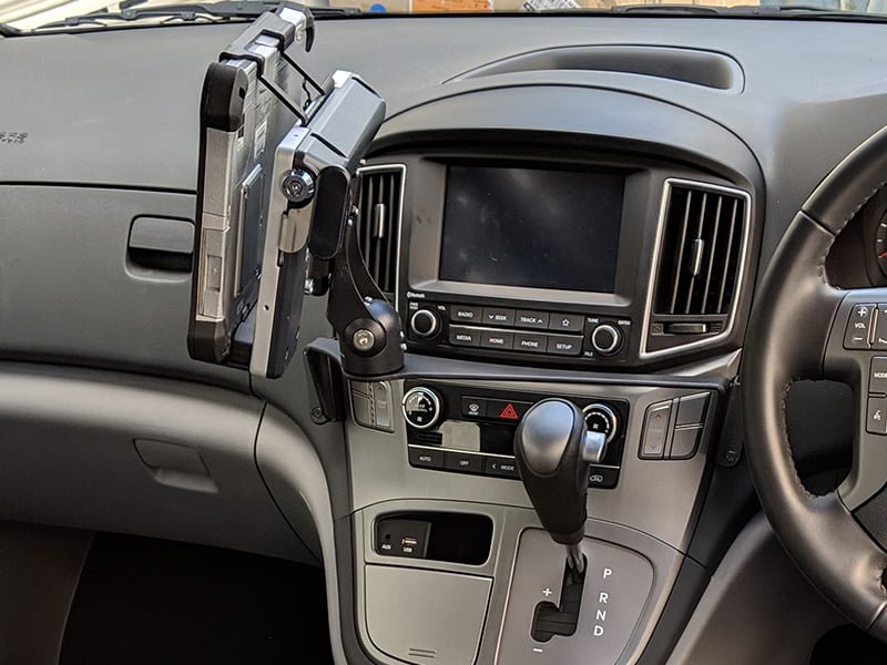 Industrial Evolution InDash Mount for Hyundai iLoad (2019-21)