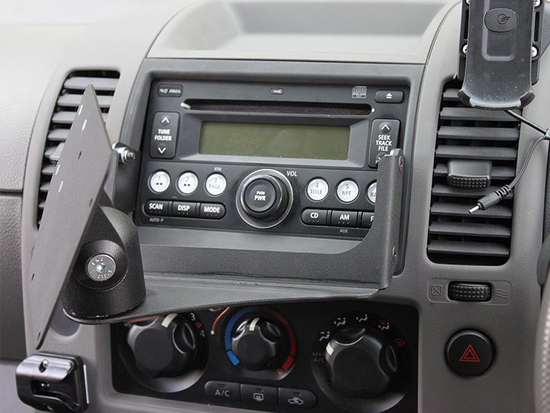 Industrial Evolution InDash Mount for Nissan Navara (2005-14)