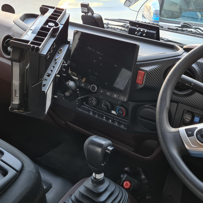 Industrial Evolution InDash Mount for Hino FD 500 2024+