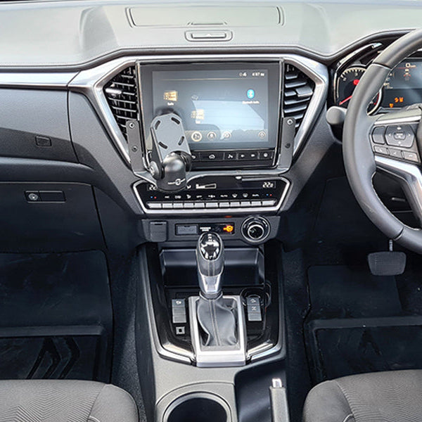 Industrial Evolution InDash Mount for Isuzu D-Max (2025+)