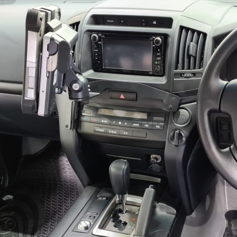 Industrial Evolution InDash Mount for Toyota LandCruiser 200 (2008-21) GXL, GX, Altitude