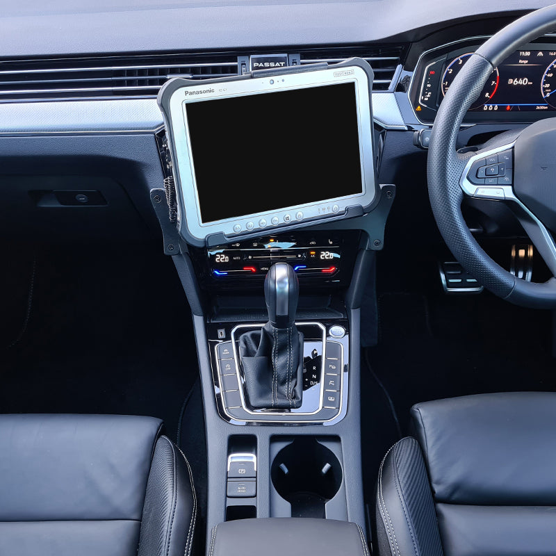 Industrial Evolution InDash Mount for Volkswagen Passat (2018+)
