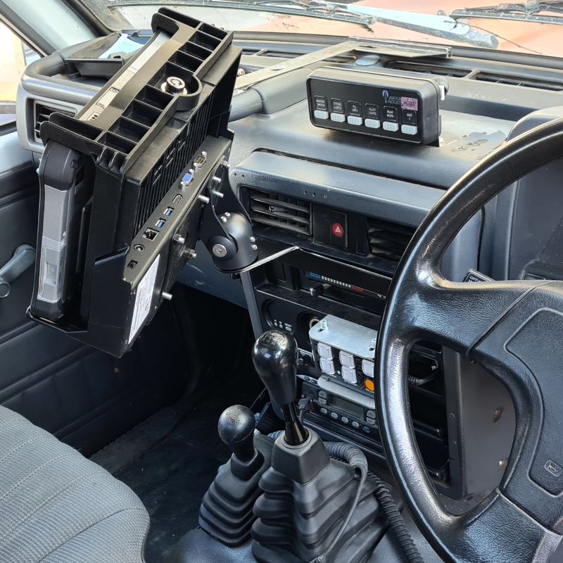 Industrial Evolution InDash Mount for Nissan Patrol (1995-98)