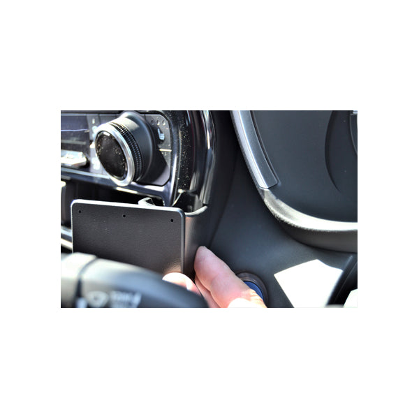ClicOn No Holes Centre Dash Mount for Toyota Kluger (21-24)