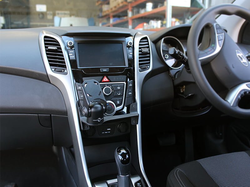 InDash Mount for Hyundai i30 (2013+)
