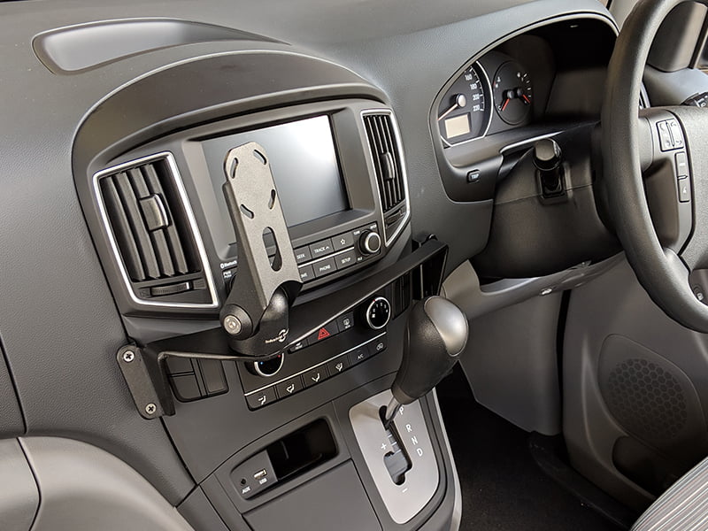InDash Mount for Hyundai iLoad (2019-21)